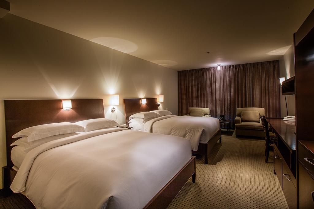 Hotel Mortagne Boucherville Dış mekan fotoğraf
